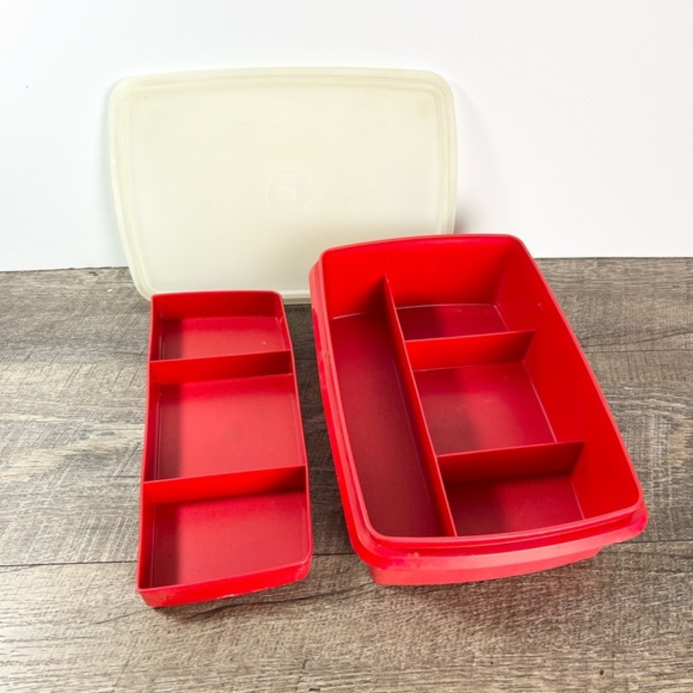 Tupperware Tuppercraft Stow N Go Red Divided Container w/Insert and‎ Lid #767-13